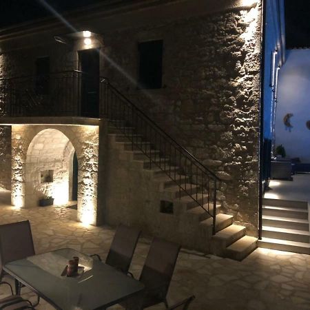 Villa Charonia Spanokhorion Экстерьер фото